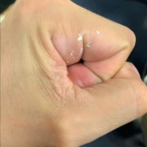 Meet your Posher, Gregory